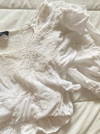 Blusa Bershka blanca - Talla S