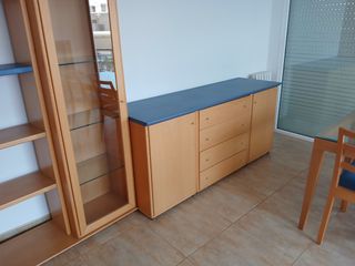 Conjunto comedor madera: Estantería, armario y mu