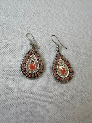 Pendientes: 2 pares elegantes