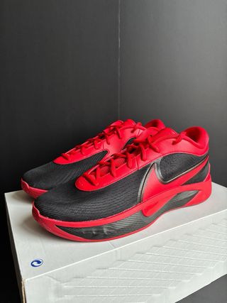 Zapatillas Nike Giannis Freak 6 “Bred” 46