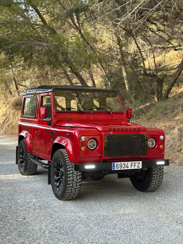 Land Rover Defender 90 110.000kms