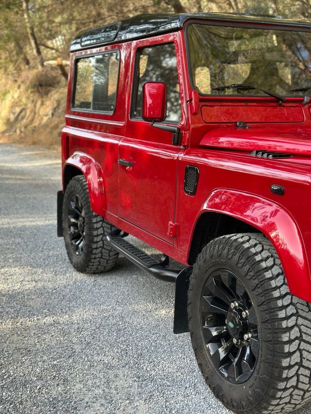 Land Rover Defender 90 110.000kms