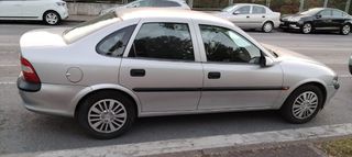 Opel Vectra 1998