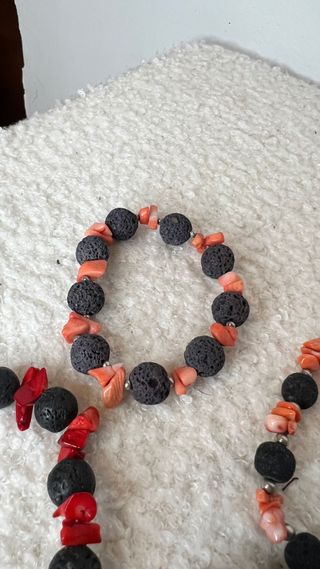 4 Braccialetti con corallo