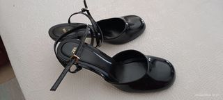 Tacones Zara negros
