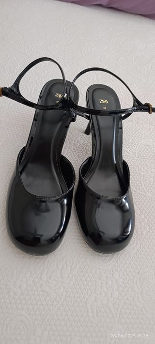 Tacones Zara negros