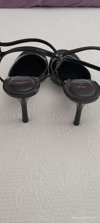 Tacones Zara negros