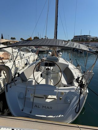Velero Jeanneau Sun Odyssey 32