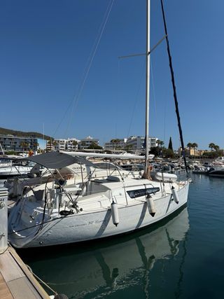 Velero Jeanneau Sun Odyssey 32