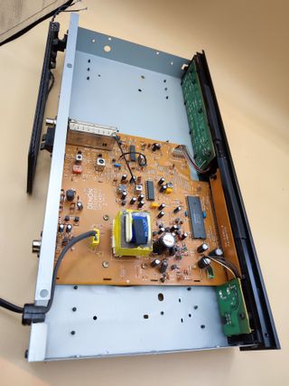 Sintonizador Denon TU-280