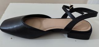 Sandalias negras tacón bajo 38