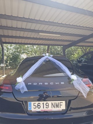 PORSCHE PANAMERA ALQUILER BODAS Y EVENTOS