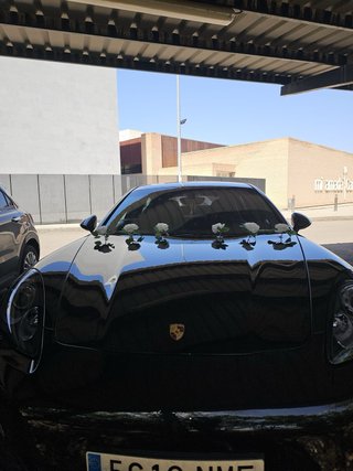 PORSCHE PANAMERA ALQUILER BODAS Y EVENTOS