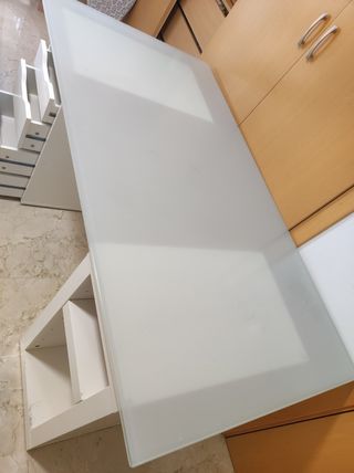 CRISTAL DE MESA escritorio despacho Ikea descatalo