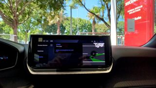 Peugeot 2008 Allure Gasolina 100 S&S 6 Vel. MAN