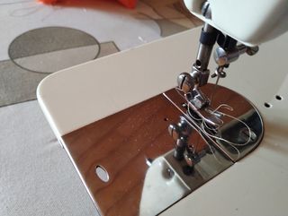 Máquina de coser Singer Antigua