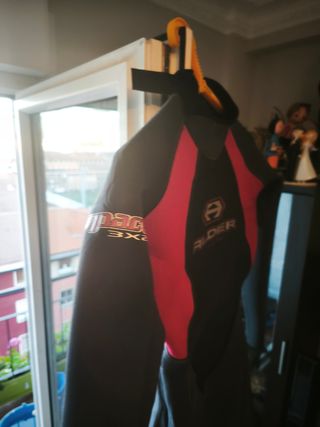 Traje neopreno Alder - Talla 14 equivale una S