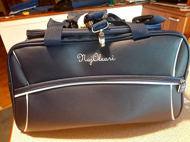 Nay Oleari: Borsone & Beauty misura bagagli a mano