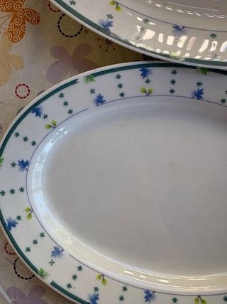 3 vassoi ovali Lisingen, porcellana