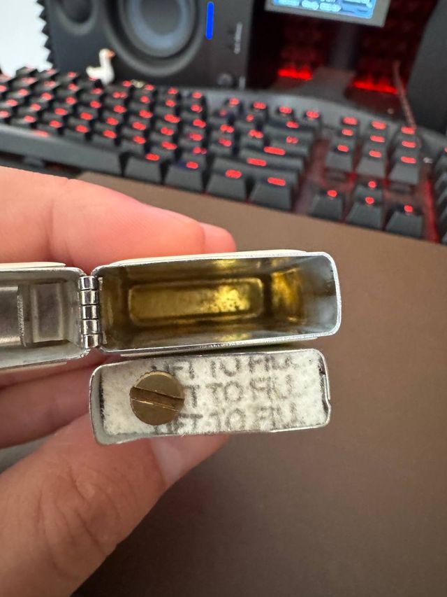 Zippo Scrimshaw Vintage Accendino