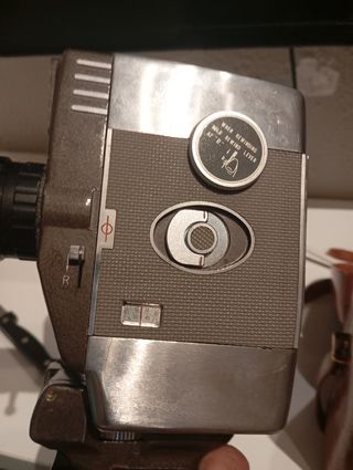 Cámara YASHICA Super 8: Cámara réflex antigua