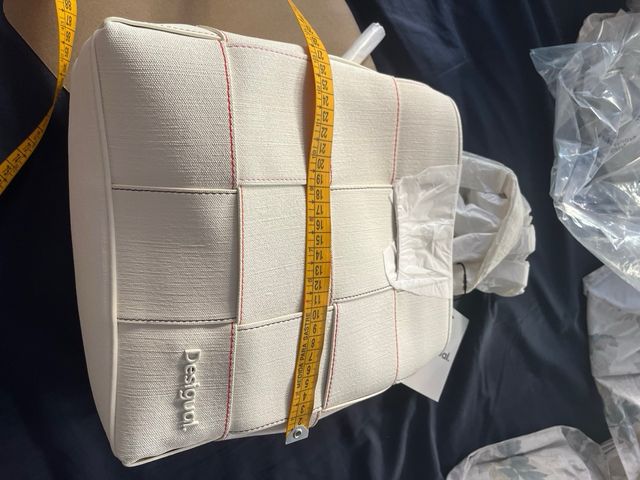 Mochila Desigual blanca