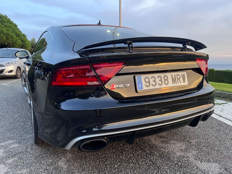Audi RS7 2014 - foto 1