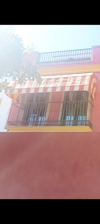 Toldo capota rayas rojas y blancas