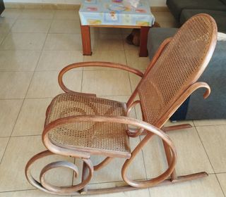 Mecedora adulto mimbre antigua restaurada