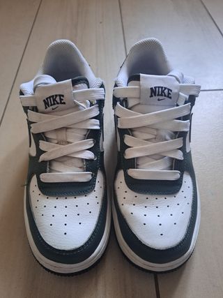 Nike Air Force 1 verdi e bianche 36