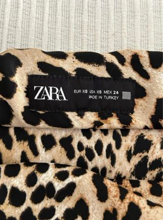 Falda Zara mini leopardo XS