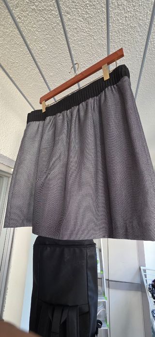 Falda NAF NAF negra - XL