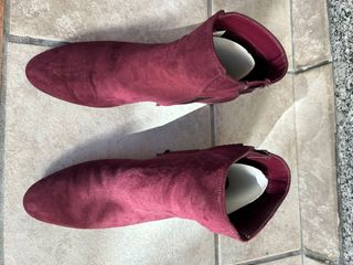 Botines ante burdeos