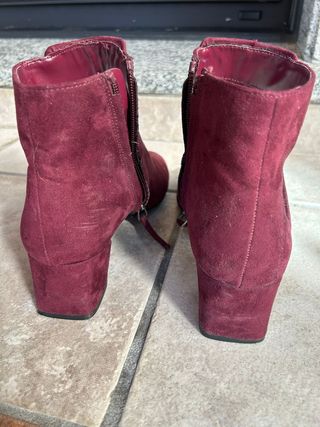 Botines ante burdeos