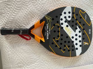 Pala padel Joma Valkria Pro 2.0 NUEVA