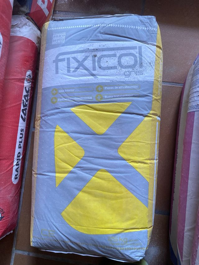 vendo sacos sobrantes de obra