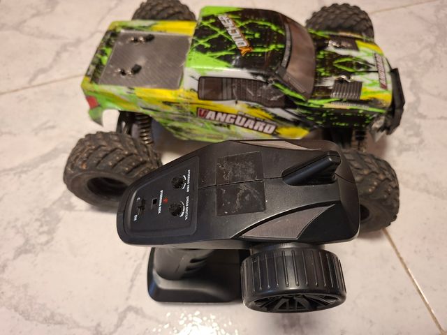 Coche RC 1/10 eléctrico Vanguard