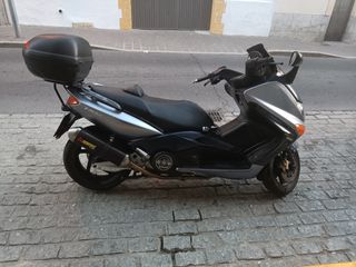 Yamaha T-Max 500
