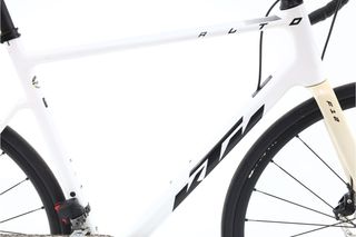 Bicicleta KTM Revelator Alto AXS 12V talla 56 Reacondicionada