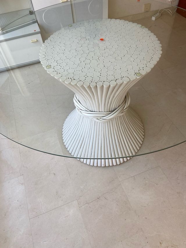 Mesa redonda ratán blanco