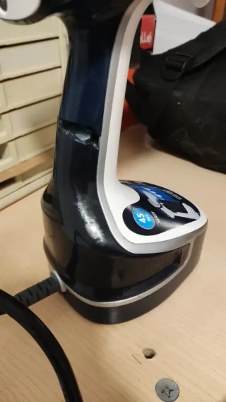 Plancha vertical Rowenta para piezas o reparación