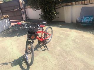 Bicicleta niño BTWIN 20" roja