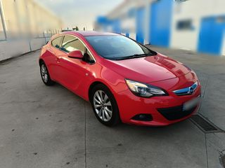 Opel Astra 2012
