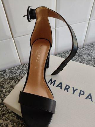 Sandalias MARYPAZ tacón negro 36