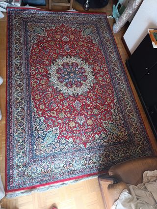 Alfombra salón roja y azul estilo Persa