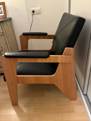 Sillón cuero Ikea - marron osucro