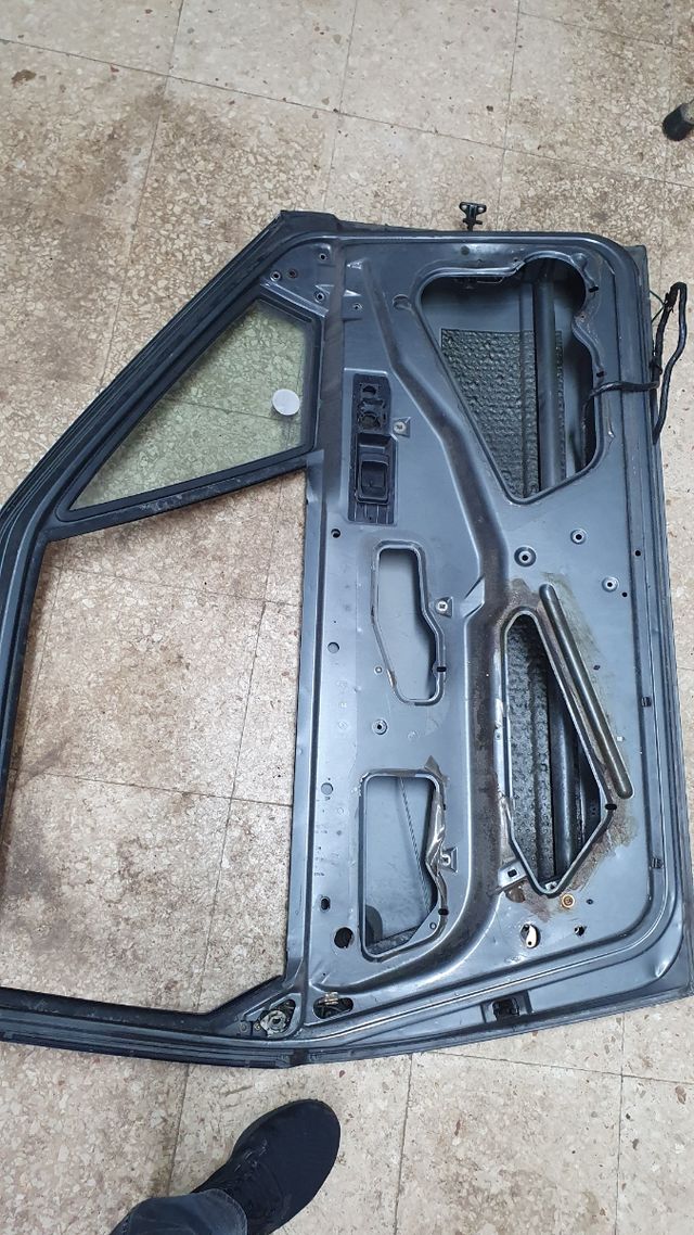 Puertas Volvo 480 - usadas