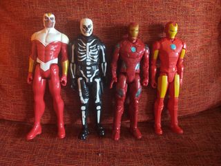 Muñecos Avengers - 4 figuras