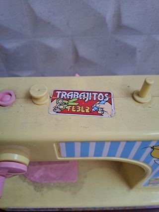 Máquina coser juguete Feber