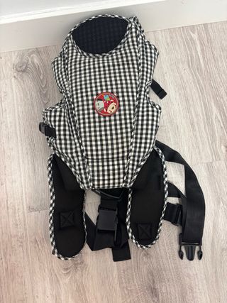 Mochila portabebés Tuctuc - Negra y Blanca